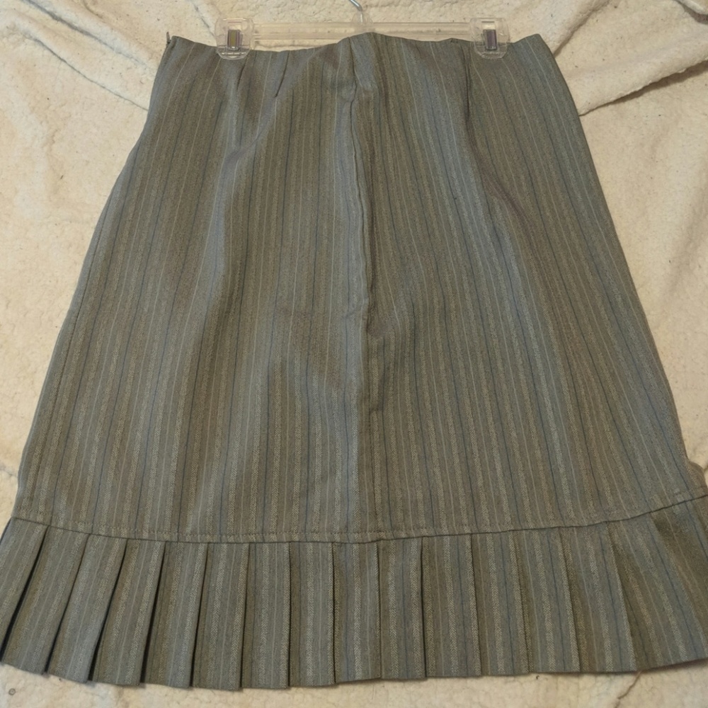 Grey stripe skirt